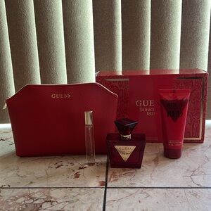Guess Seductive Red perfume gift set for women